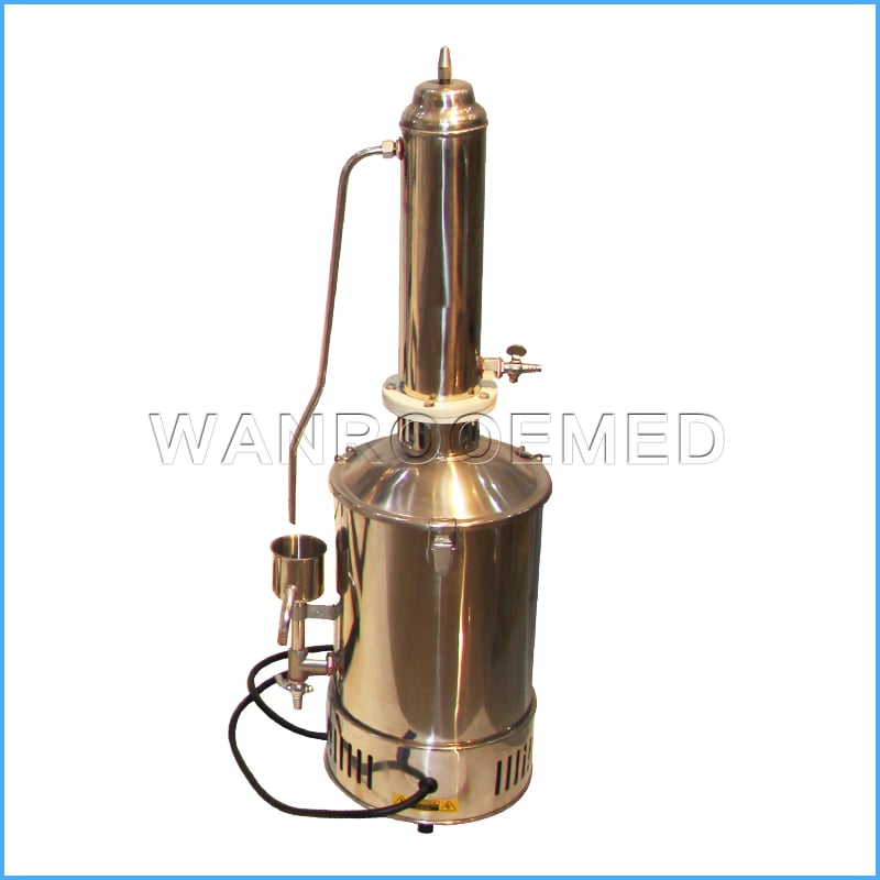 Distillateur électrique d'eau de l'hôpital TS-5/10 / 20L / h